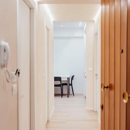 44 Market Place Apartament