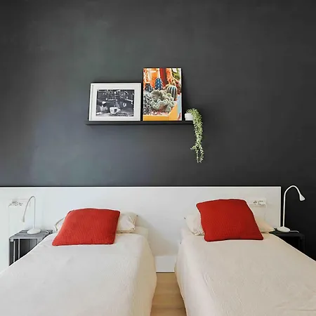 44 Market Place * La Spezia