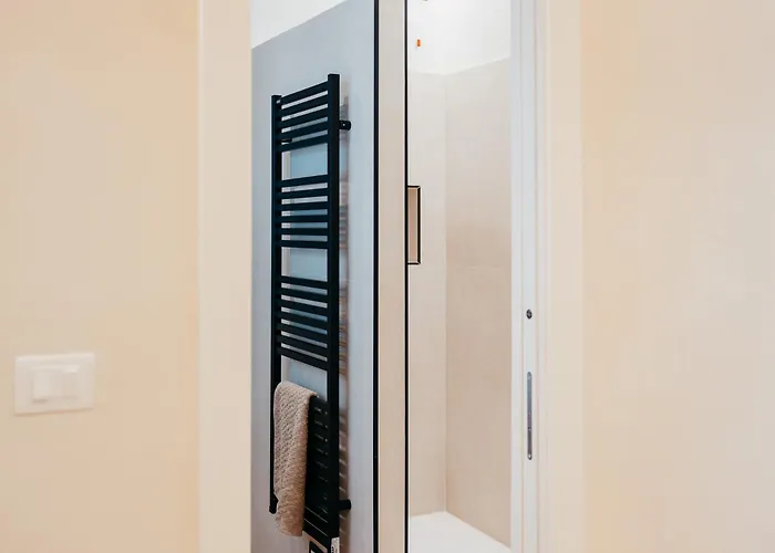 Apartment 44 Market Place