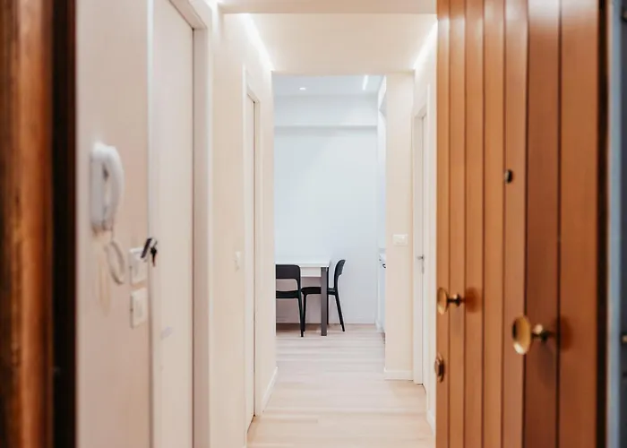 44 Market Place Apartment