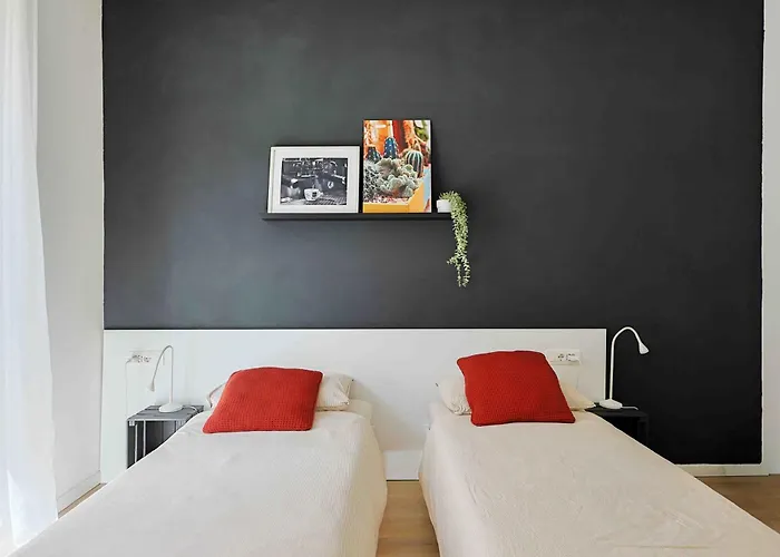 44 Market Place * La Spezia