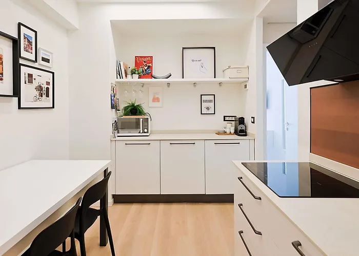 44 Market Place Apartment